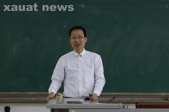 1张耀君.jpg